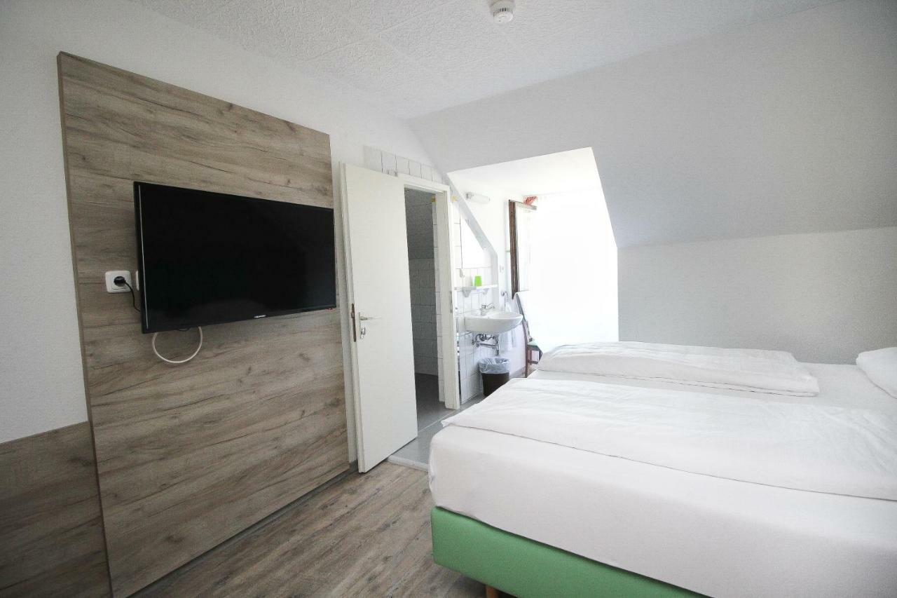 Hotel Pension Koeberl Monachium Zewnętrze zdjęcie